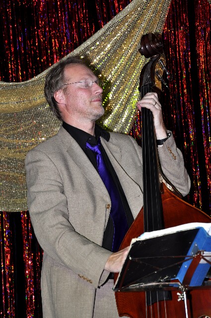 min 2008 11 08 fous swing 094